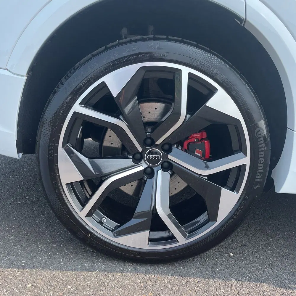 2024 Audi RS Q8 Base