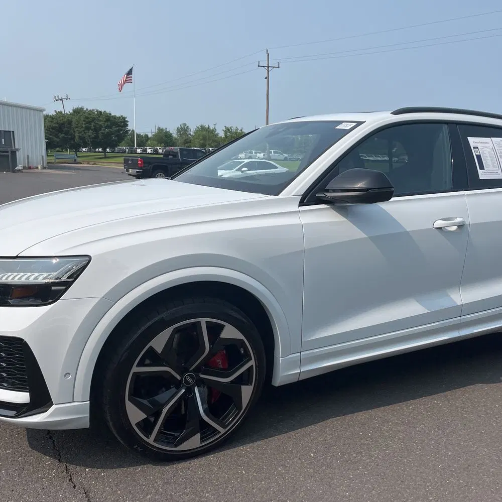 2024 Audi RS Q8 Base