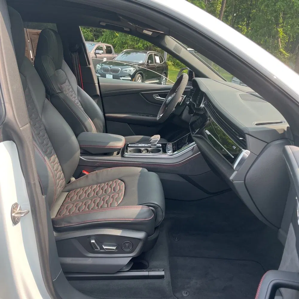 2024 Audi RS Q8 Base