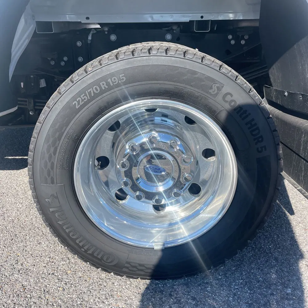 2024 Ford F-450 Super Duty Platinum