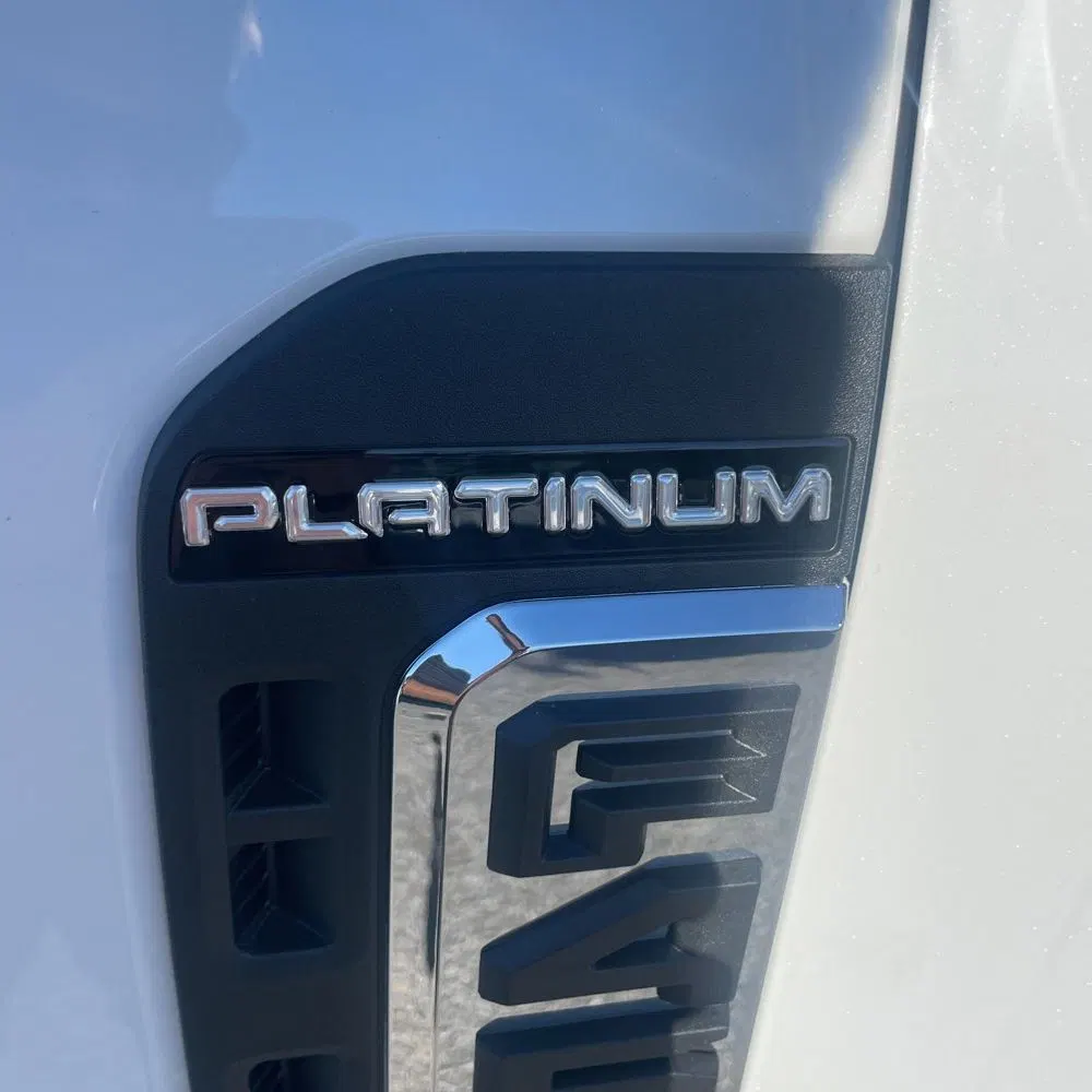 2024 Ford F-450 Super Duty Platinum