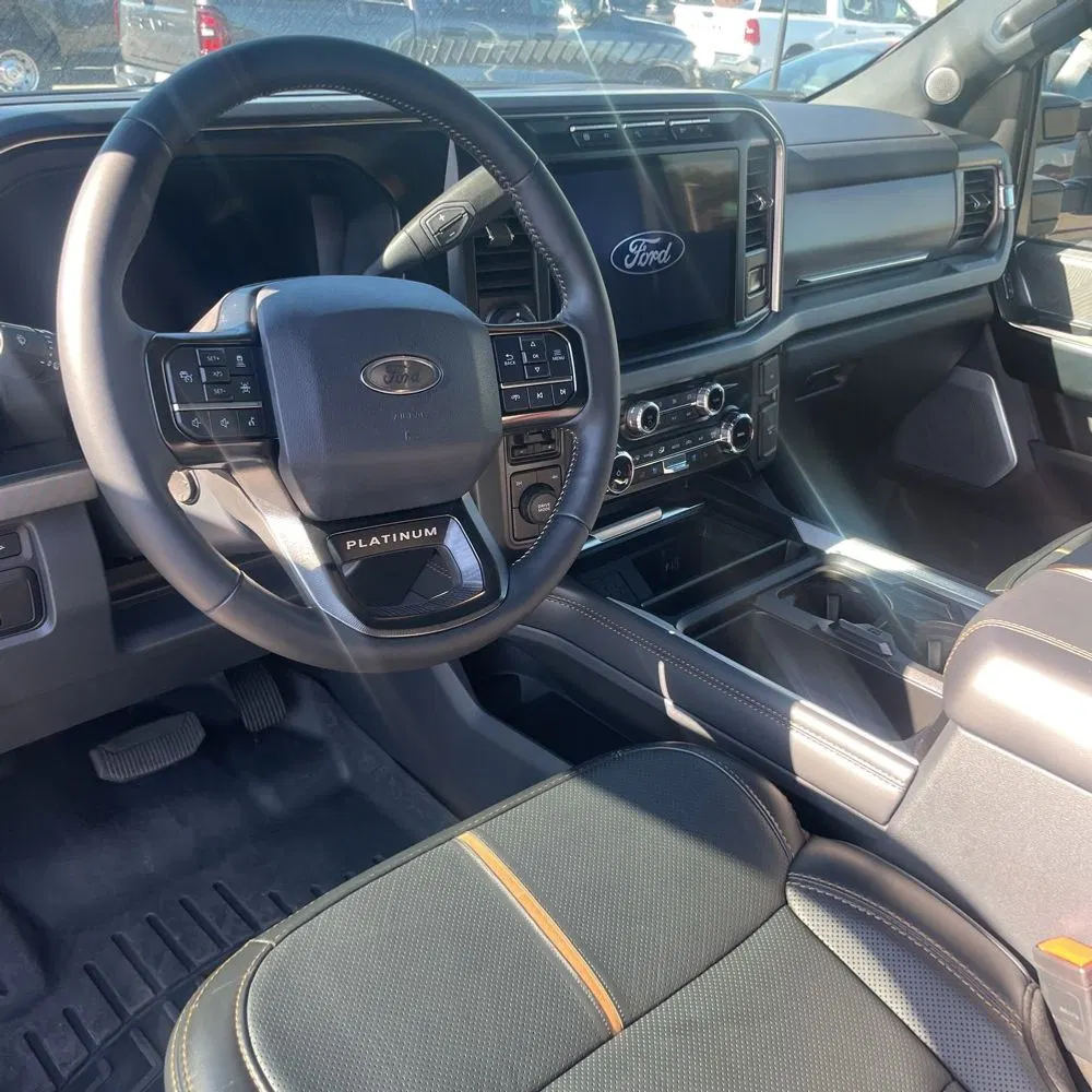 2024 Ford F-450 Super Duty Platinum