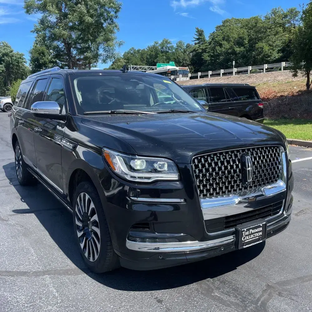 2022 Lincoln Navigator L Black Label