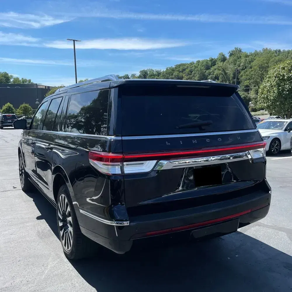 2022 Lincoln Navigator L Black Label