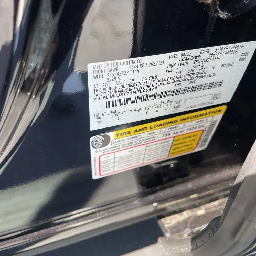 2022 Lincoln Navigator L Black Label