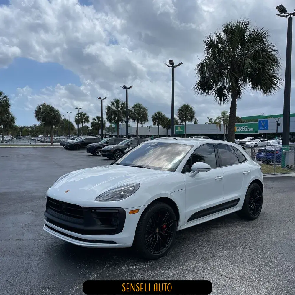 2024 Porsche Macan GTS