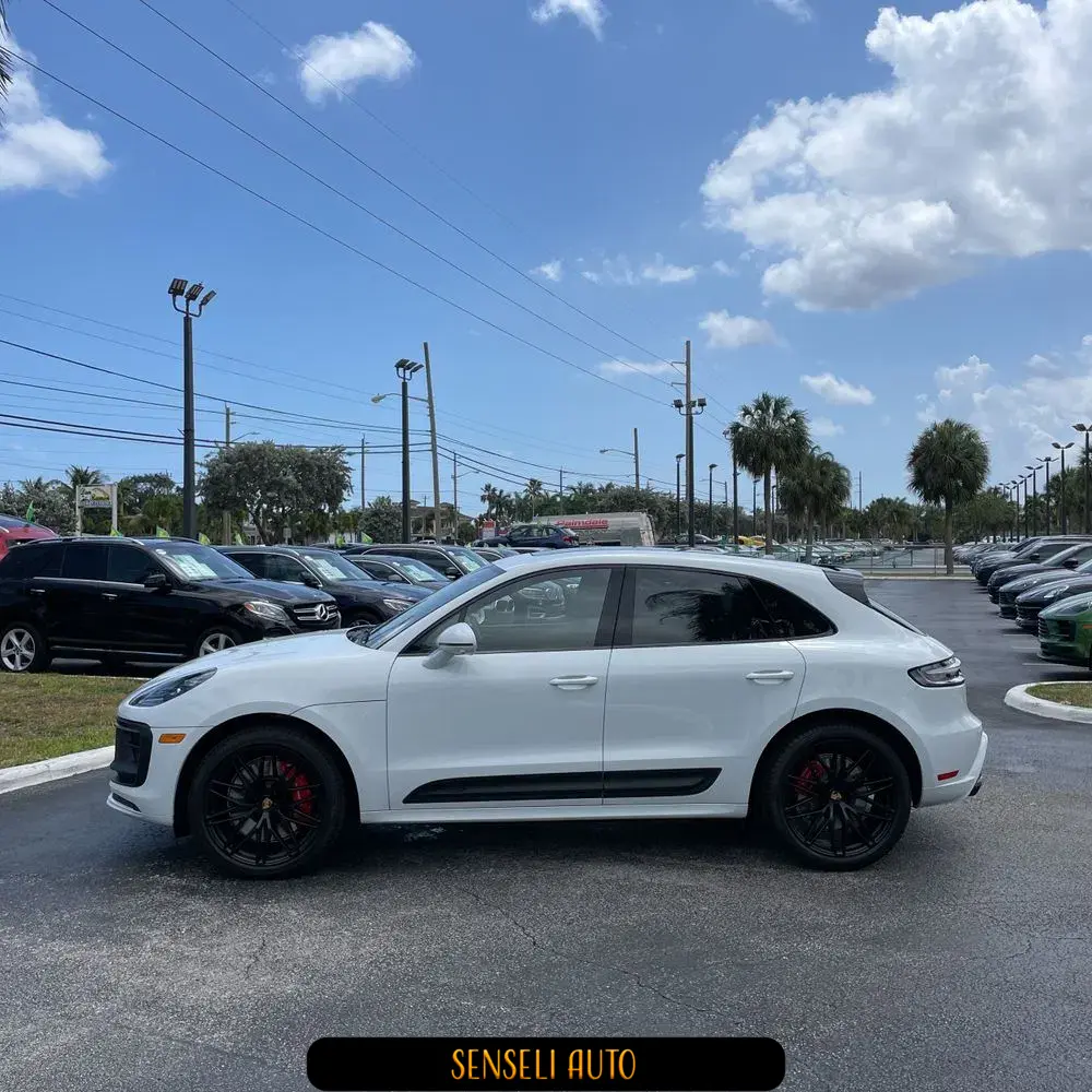 2024 Porsche Macan GTS