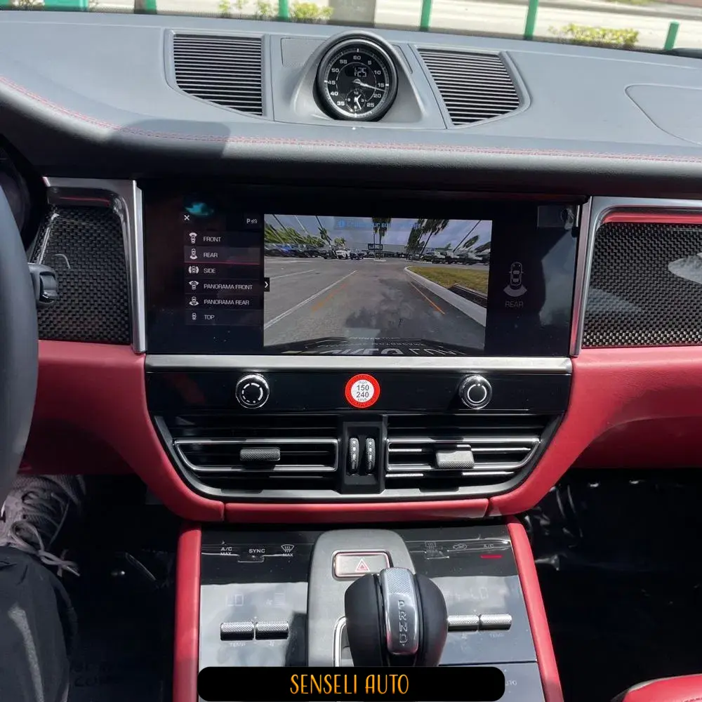 2024 Porsche Macan GTS