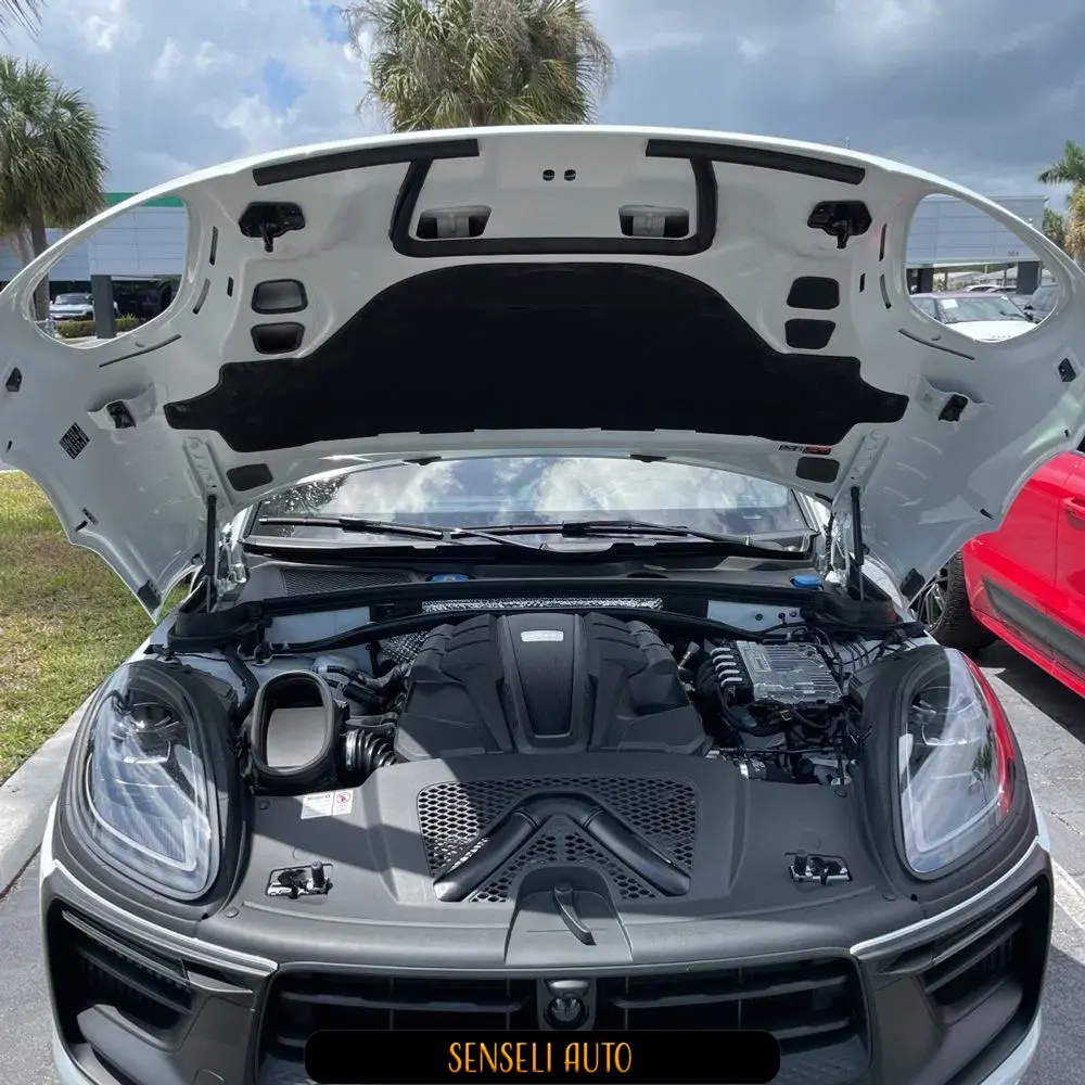 2024 Porsche Macan GTS