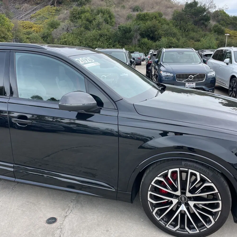 2025 Audi SQ7 Prestige