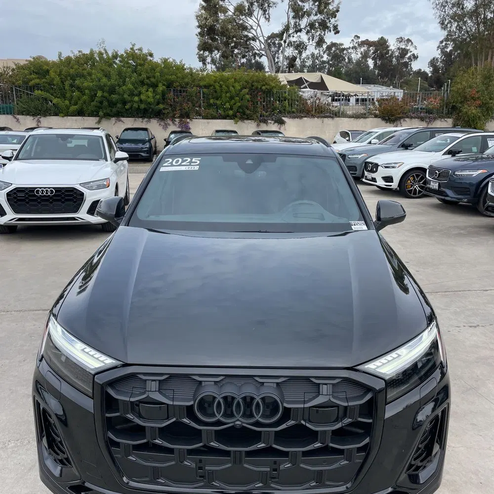 2025 Audi SQ7 Prestige