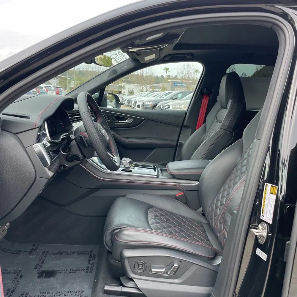 2025 Audi SQ7 Prestige