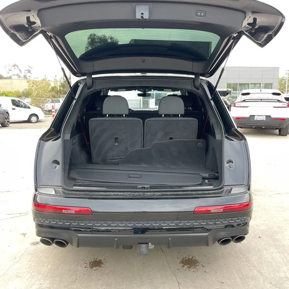 2025 Audi SQ7 Prestige