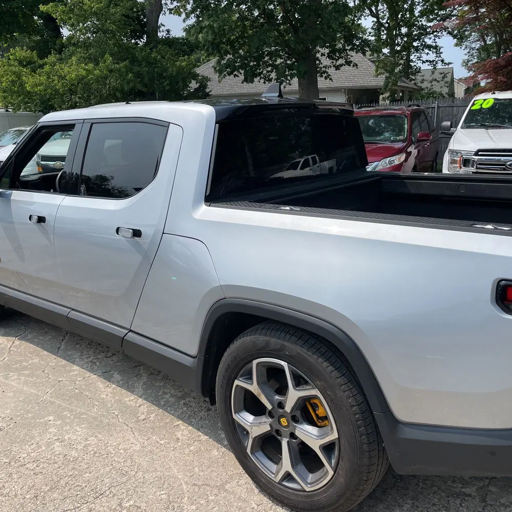 2022 Rivian R1T Adventure