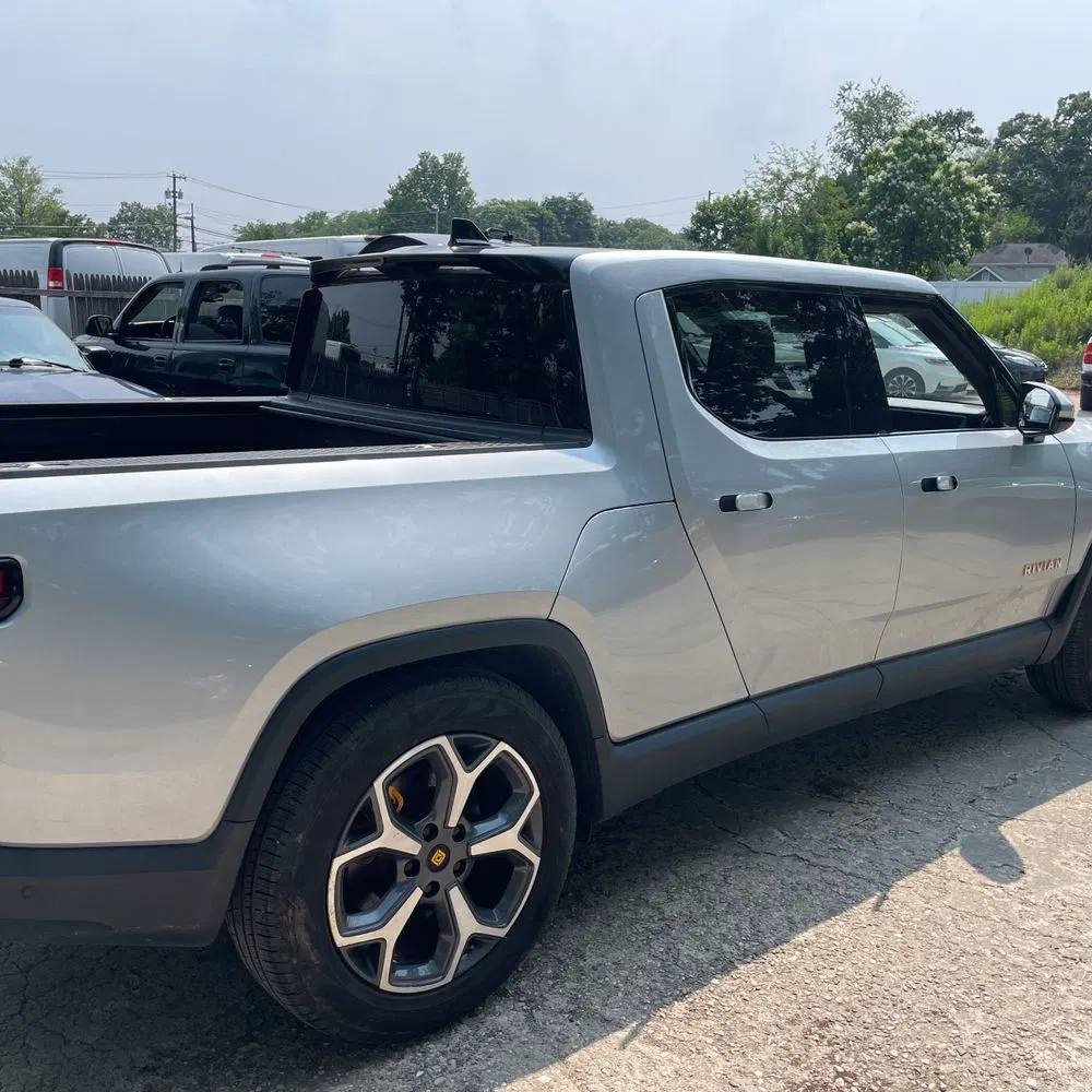 2022 Rivian R1T Adventure