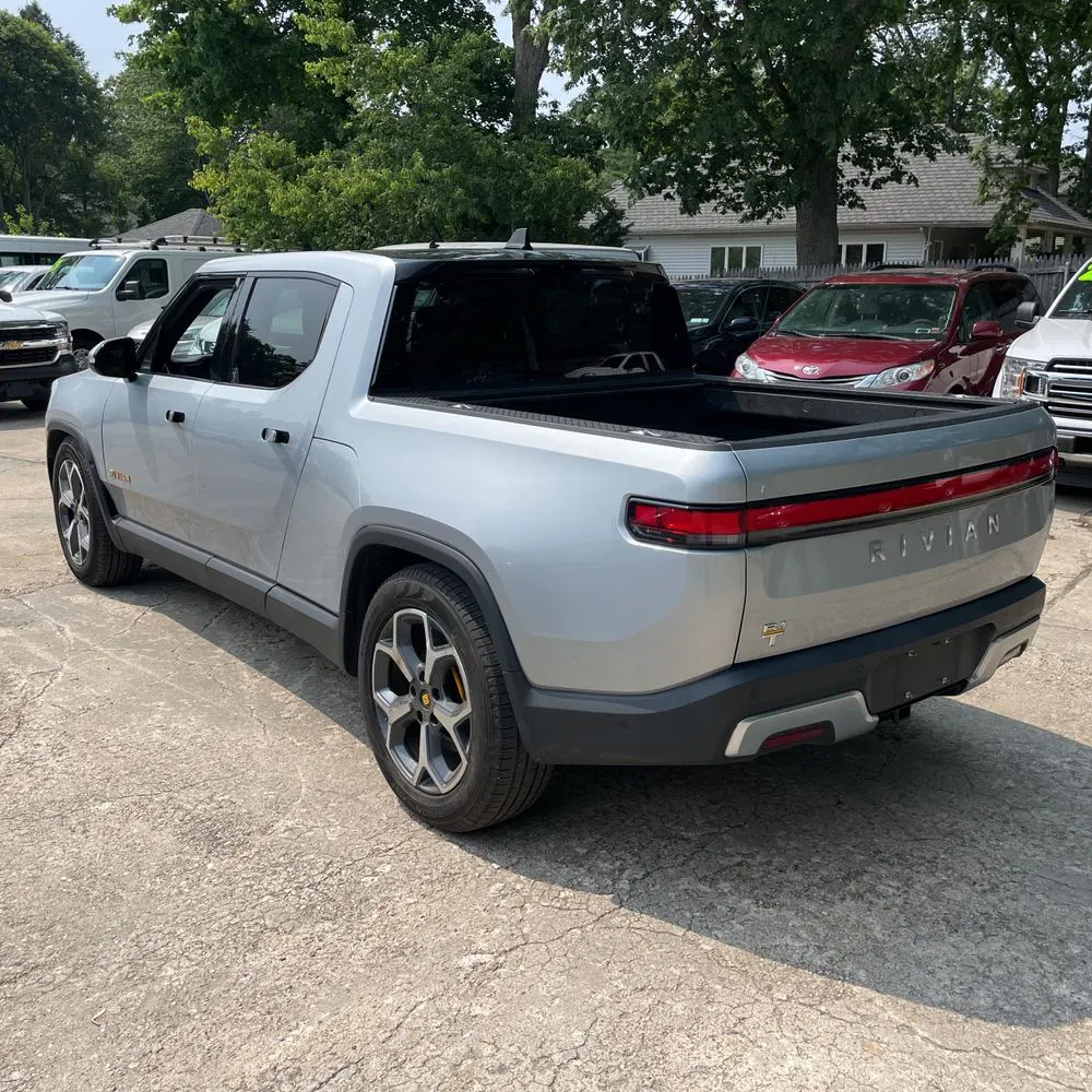2022 Rivian R1T Adventure