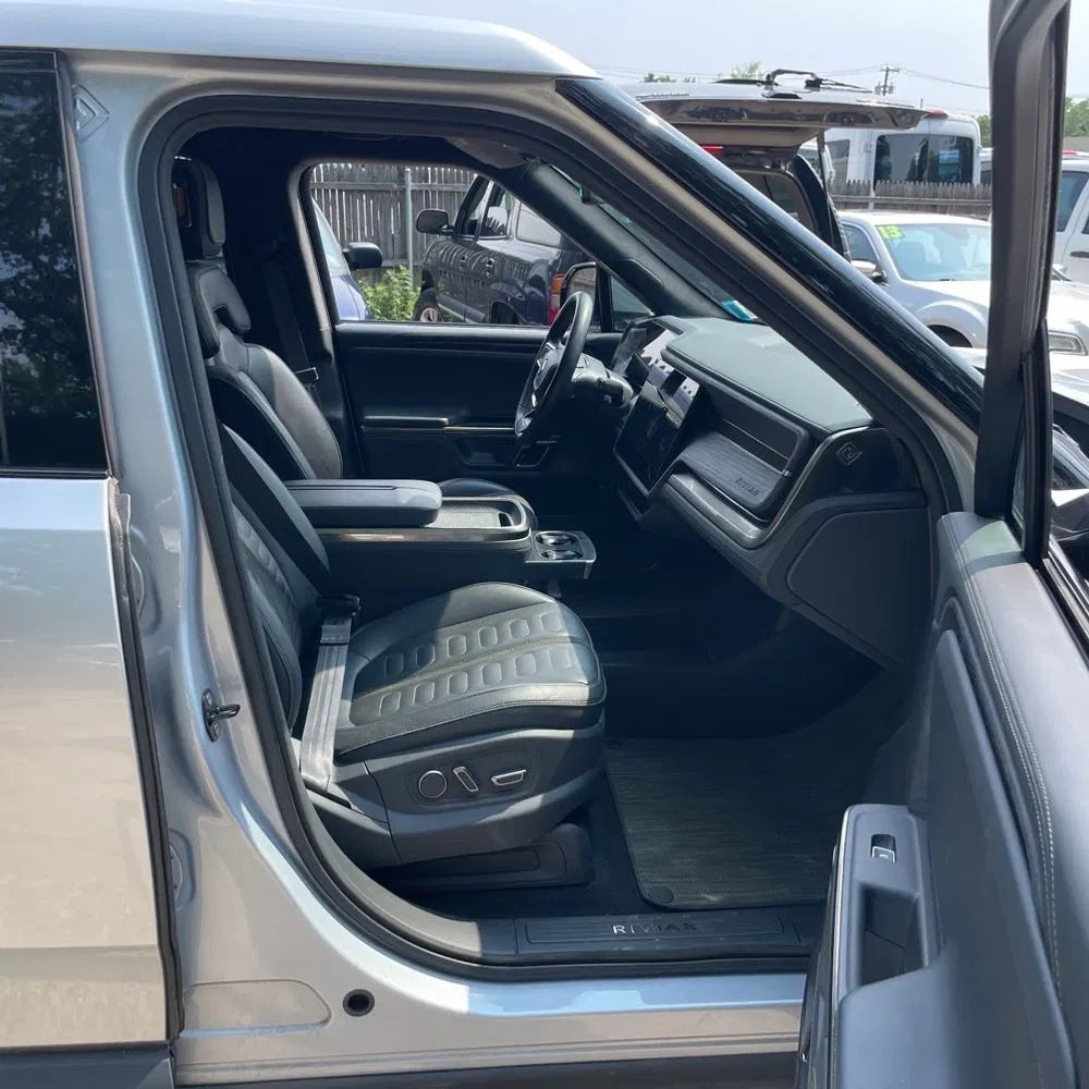 2022 Rivian R1T Adventure