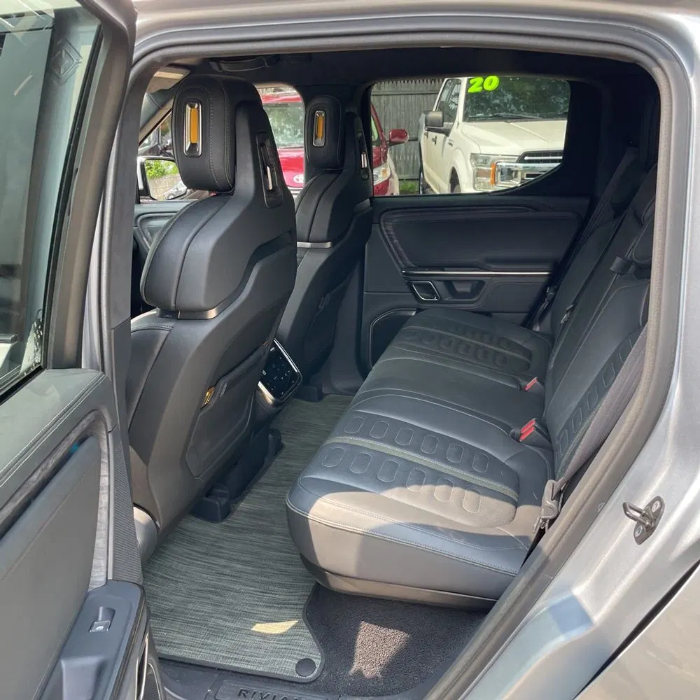 2022 Rivian R1T Adventure