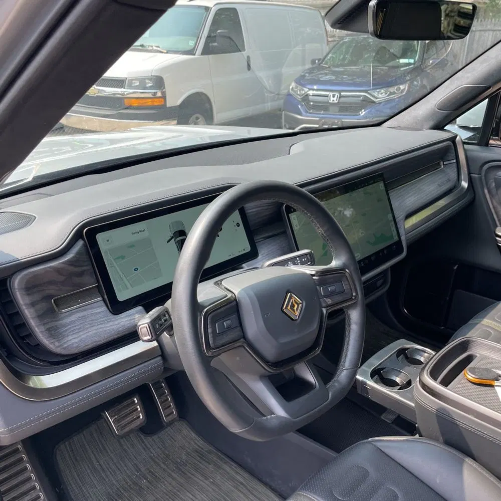 2022 Rivian R1T Adventure