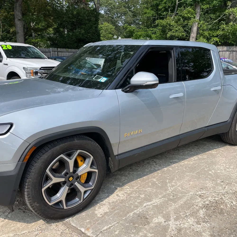 2022 Rivian R1T Adventure