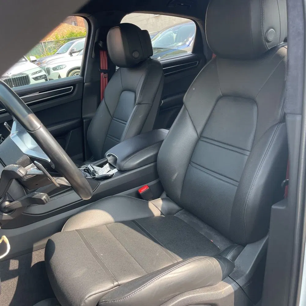 2022 Porsche Cayenne GTS Coupe