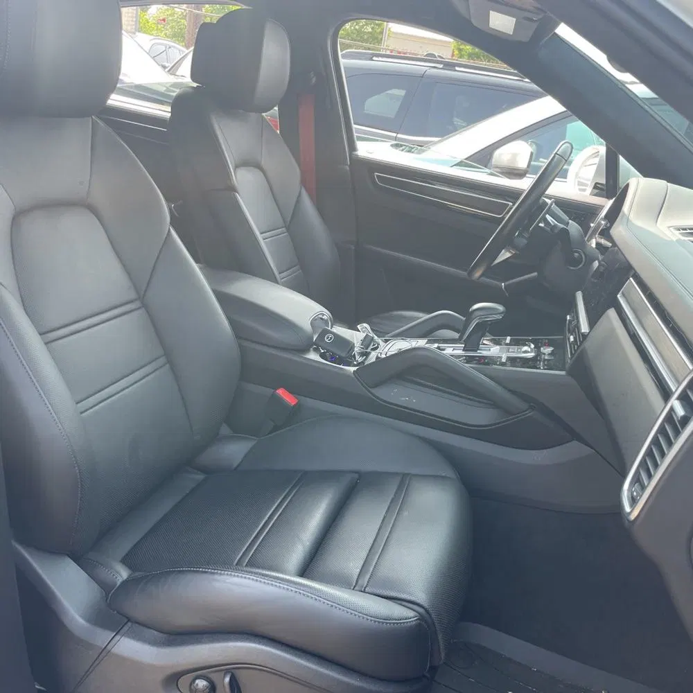 2022 Porsche Cayenne GTS Coupe