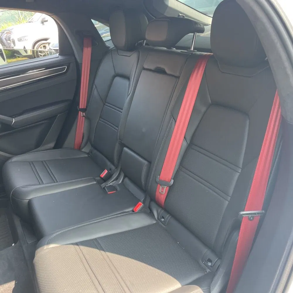 2022 Porsche Cayenne GTS Coupe