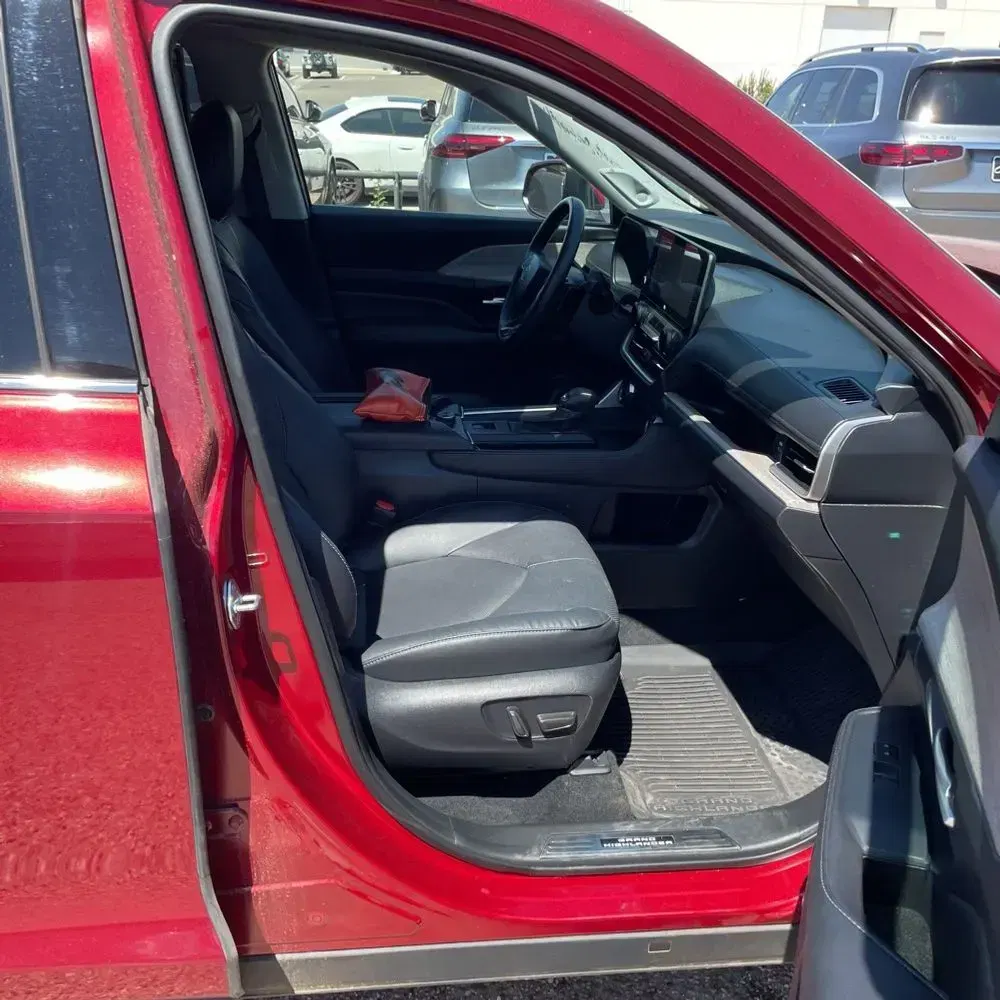2024 Toyota Grand Highlander Platinum