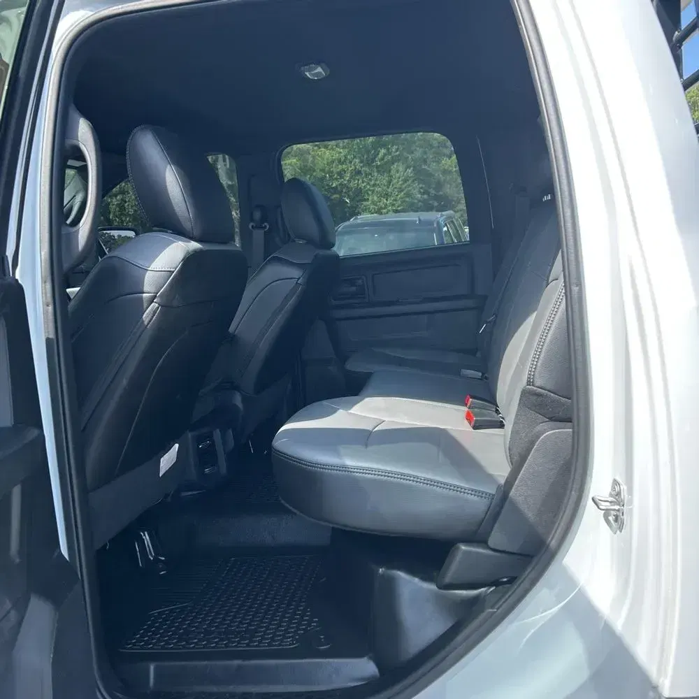 2024 Ram 3500 Cab/Chassis Tradesman