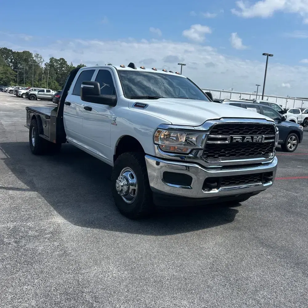 2024 Ram 3500 Cab/Chassis Tradesman