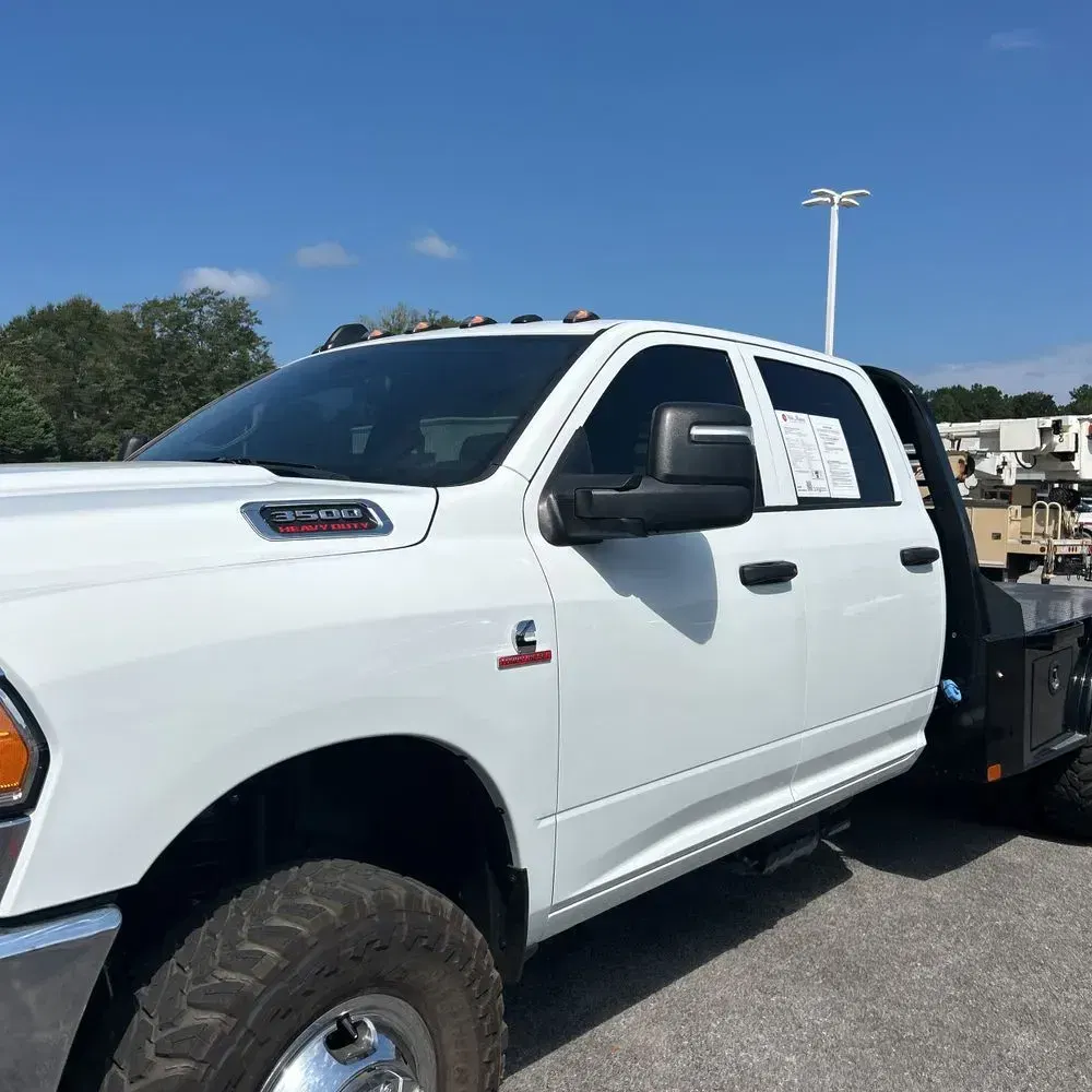 2024 Ram 3500 Cab/Chassis Tradesman
