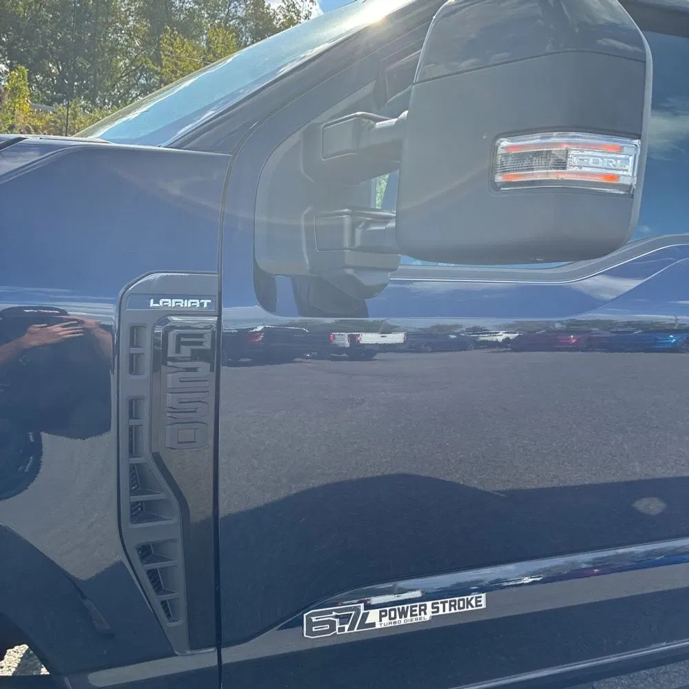 2024 Ford F250 S/D Lariat