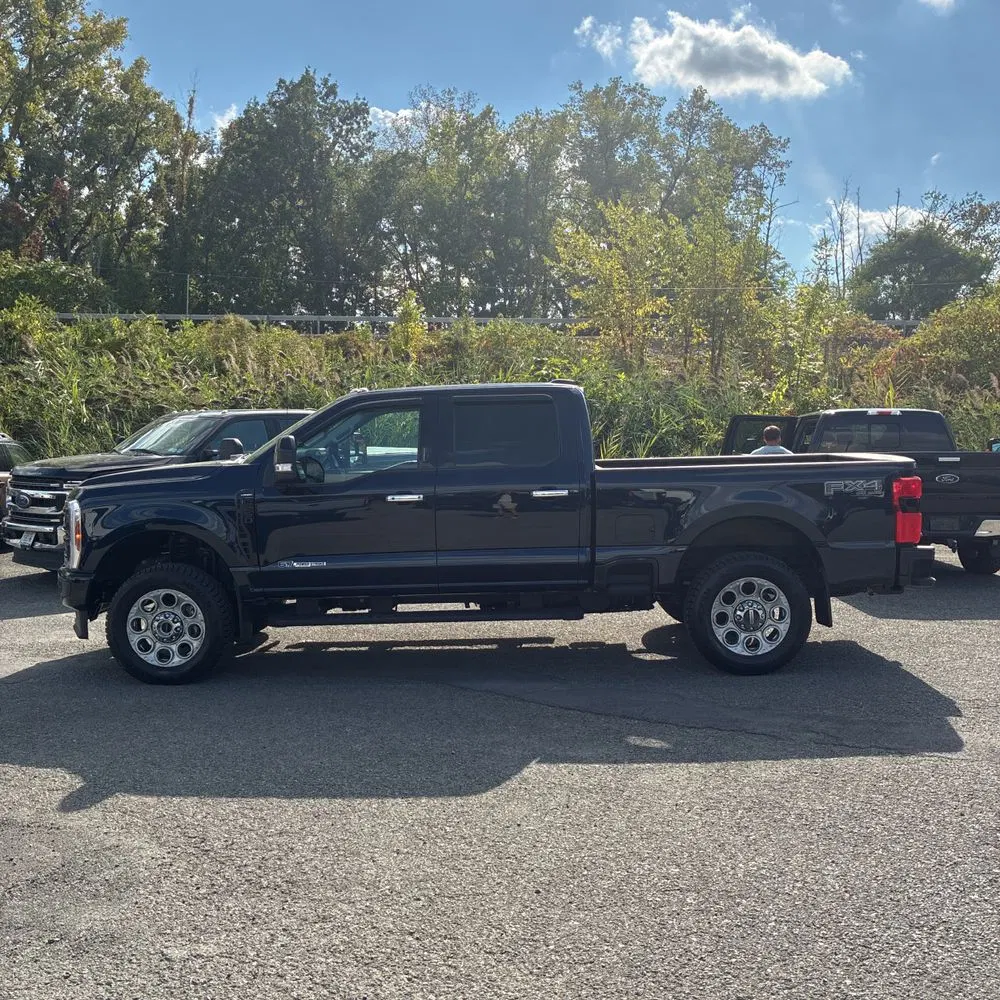 2024 Ford F250 S/D Lariat