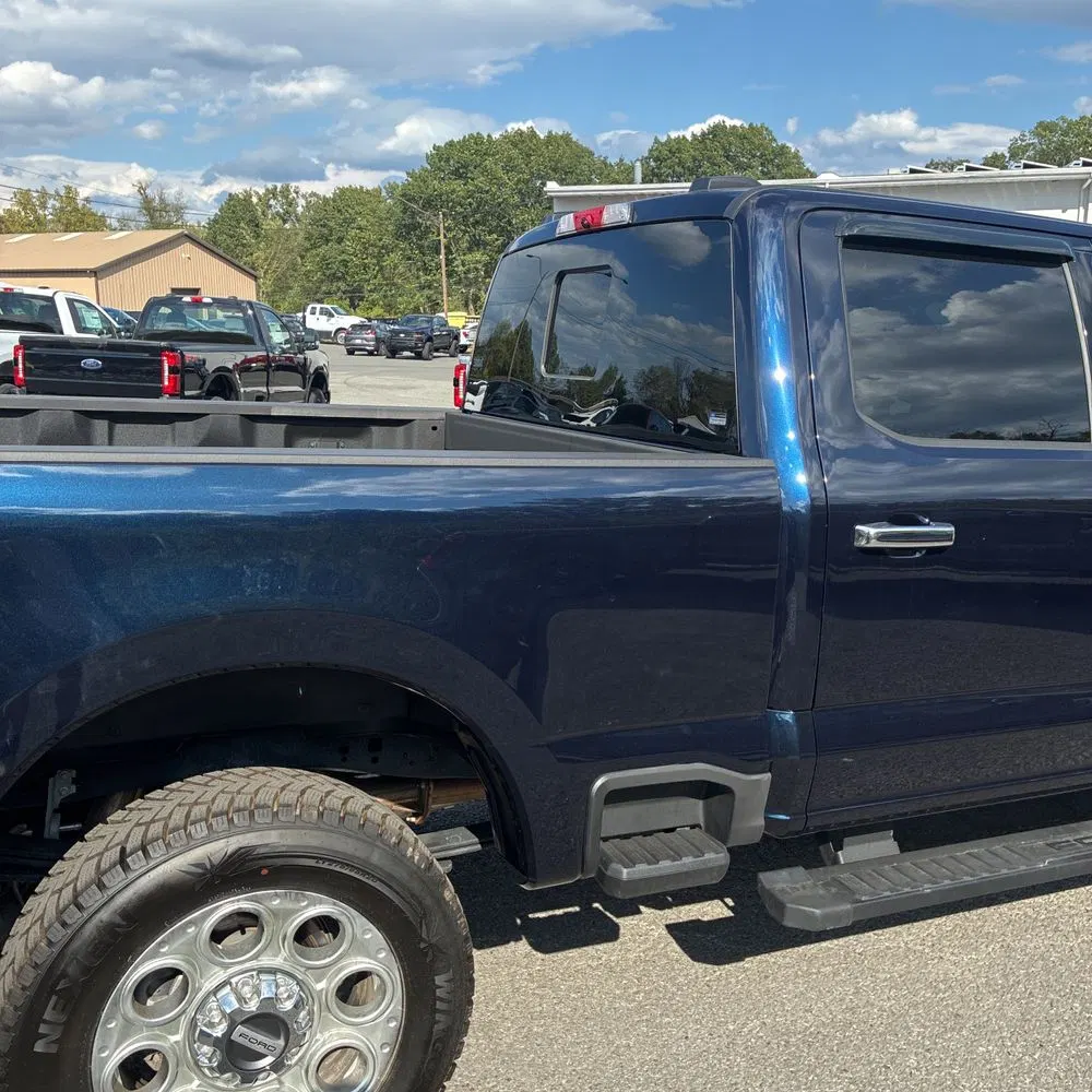 2024 Ford F250 S/D Lariat