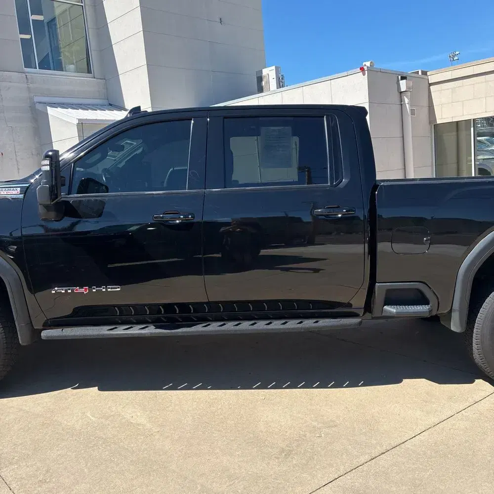 2022 GMC Sierra 2500 AT4