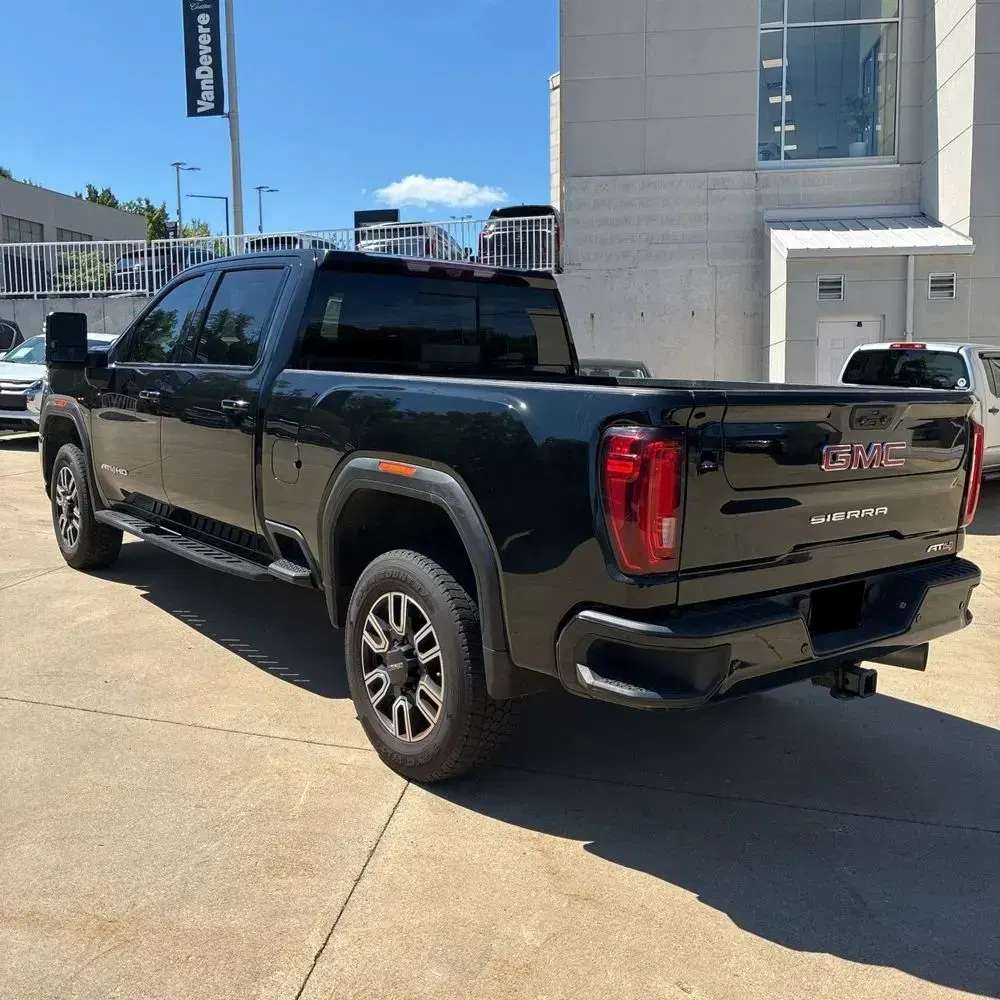2022 GMC Sierra 2500 AT4