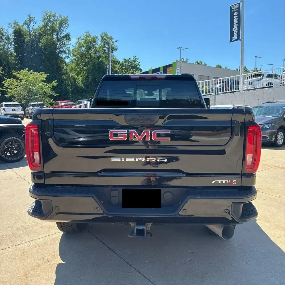 2022 GMC Sierra 2500 AT4