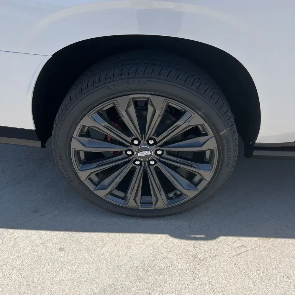 2025 Cadillac Escalade-V ESV Base