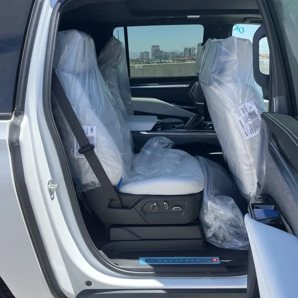 2025 Cadillac Escalade-V ESV Base