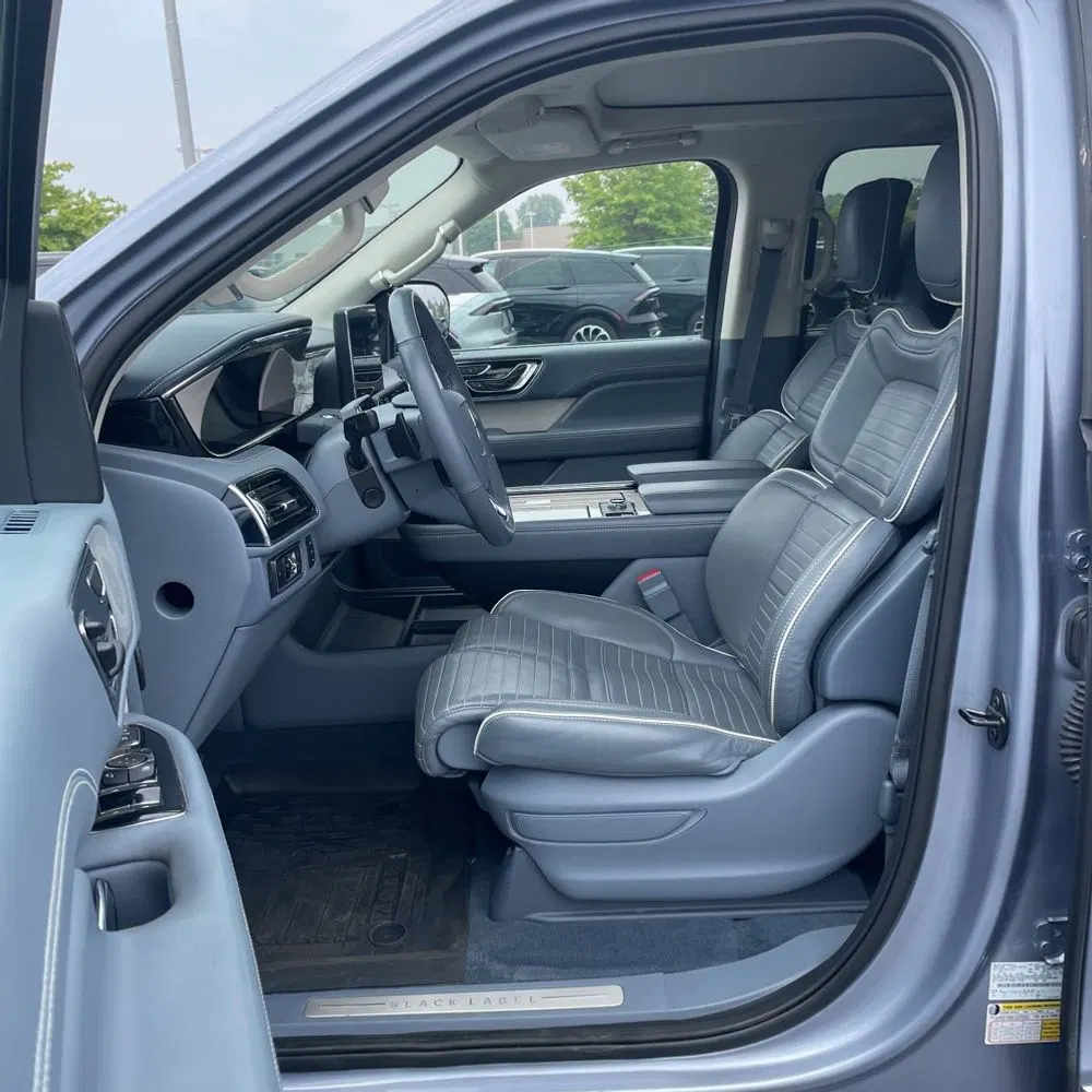 2022 Lincoln Navigator L Black Label