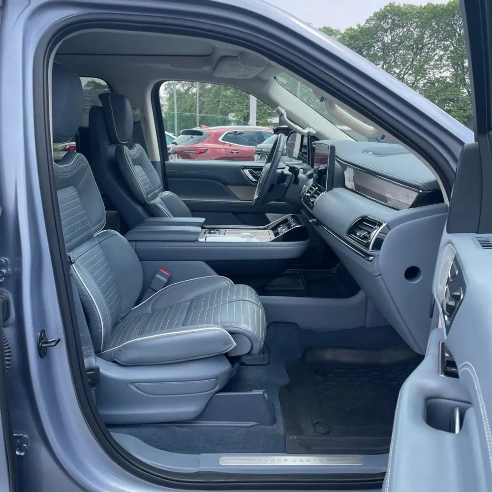 2022 Lincoln Navigator L Black Label