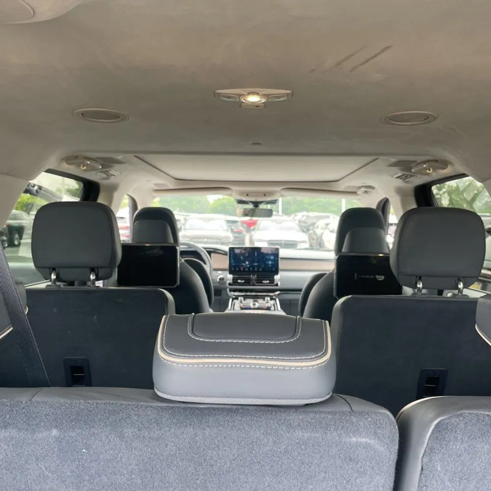 2022 Lincoln Navigator L Black Label