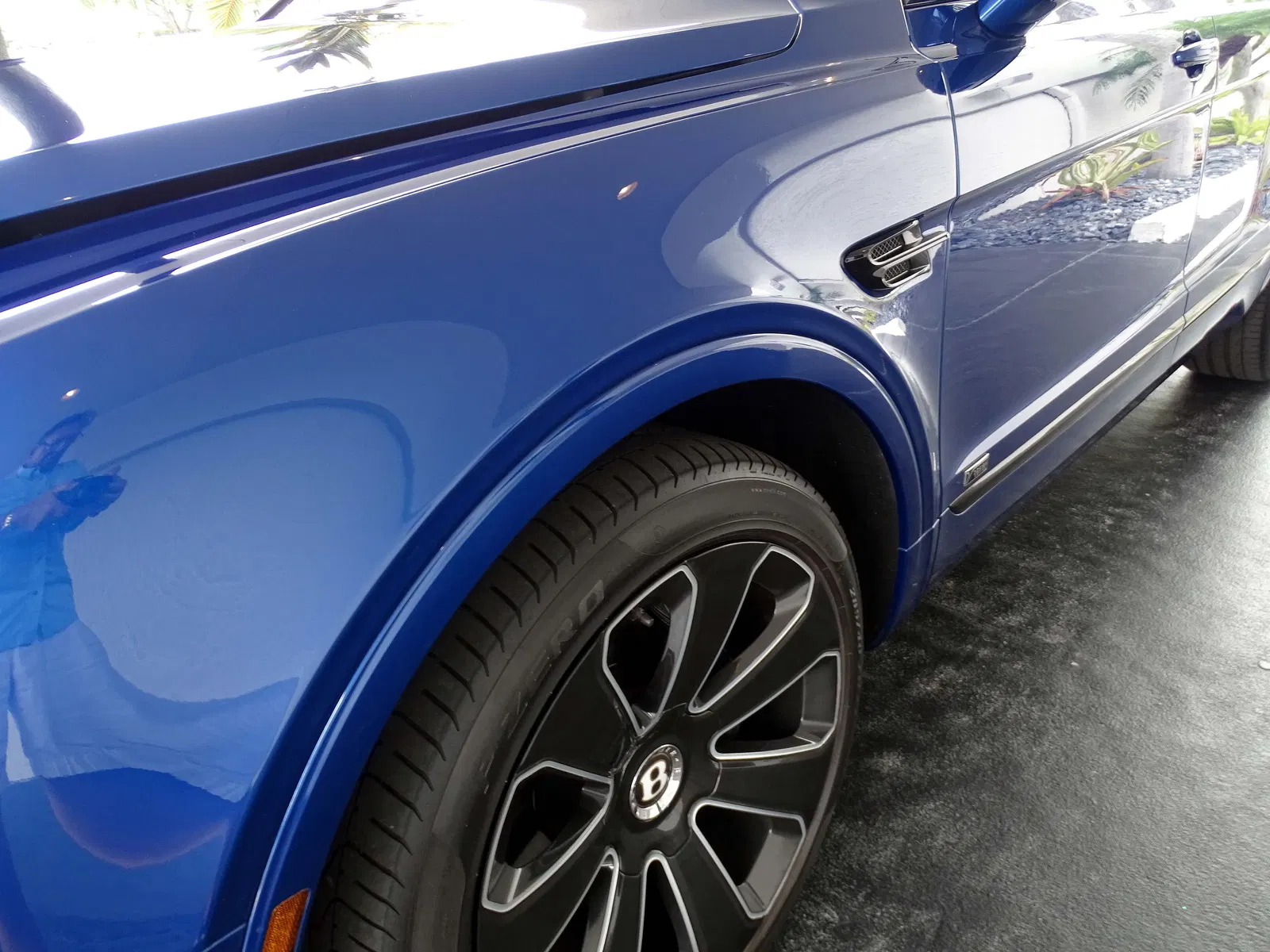 2020 Bentley Bentayga Design Series Edition  - ~20,500 Miles, Twin-Turbo V8, 4WD, Highly Equipped, Unmodified