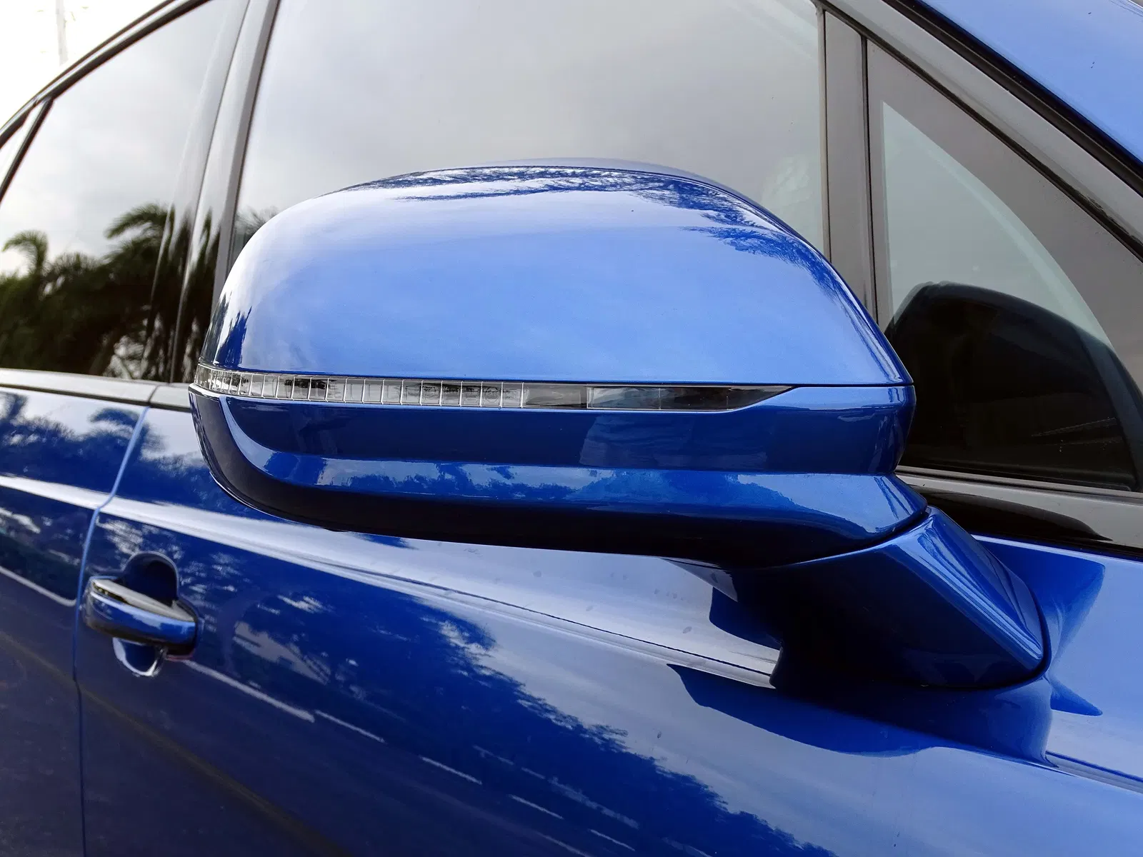 2020 Bentley Bentayga Design Series Edition  - ~20,500 Miles, Twin-Turbo V8, 4WD, Highly Equipped, Unmodified