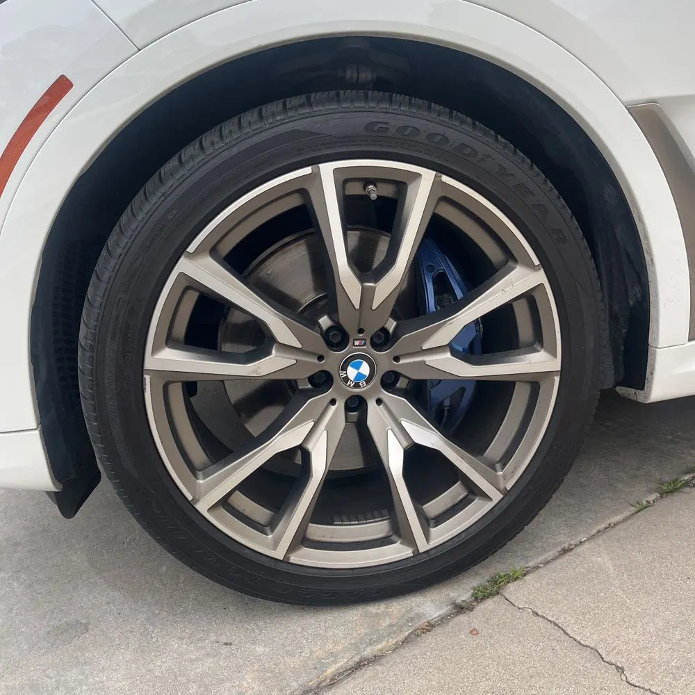 2022 BMW X7 M50i