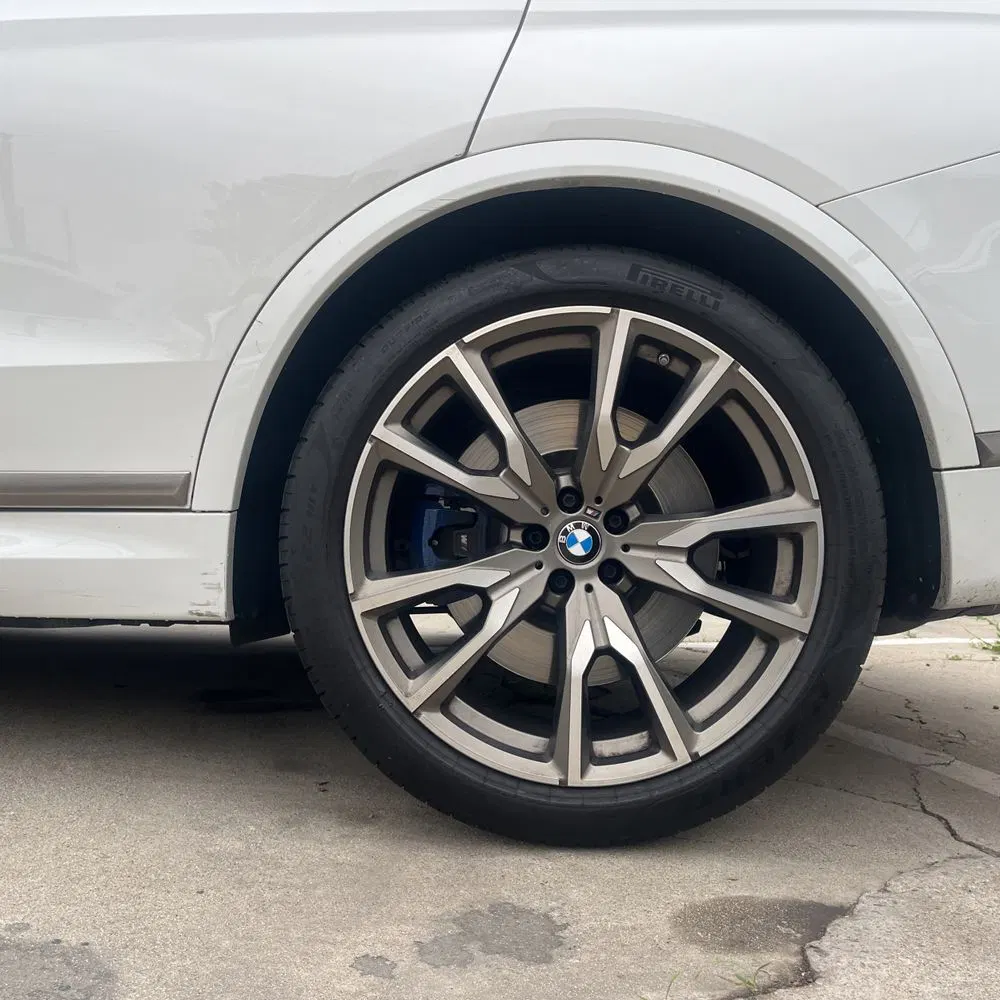 2022 BMW X7 M50i