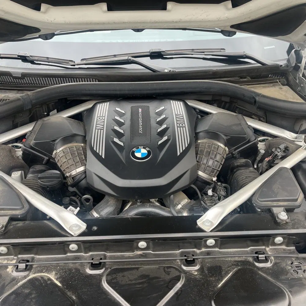 2022 BMW X7 M50i