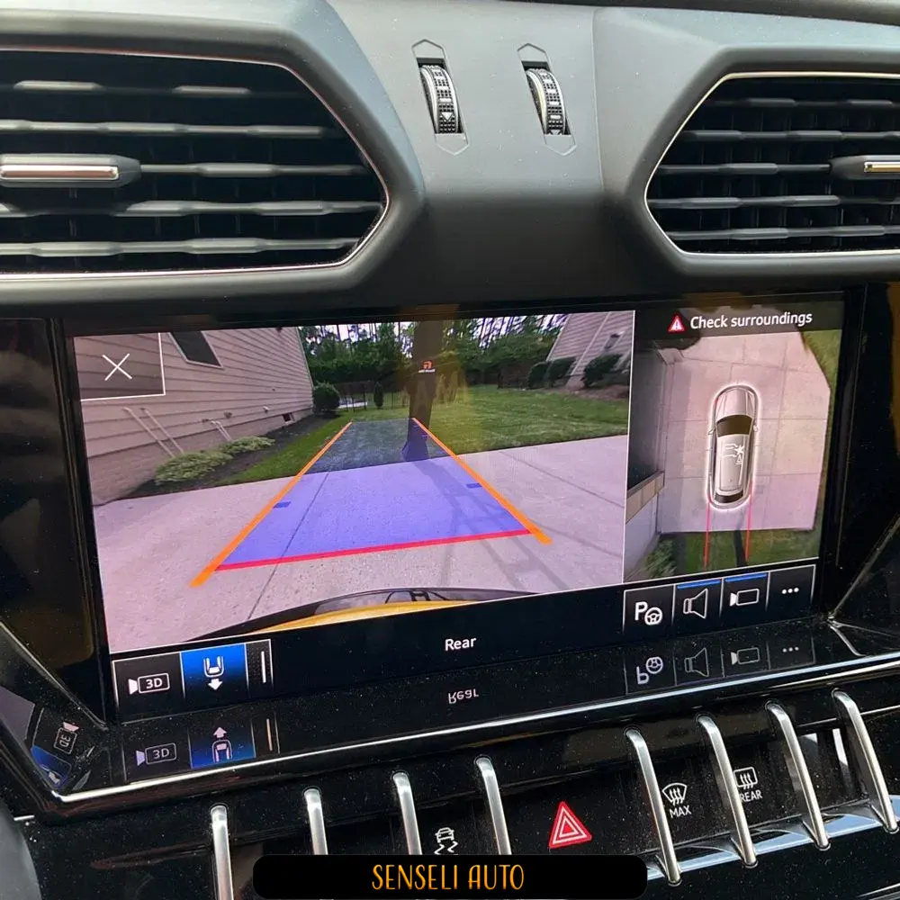 2022 Lamborghini Urus Base