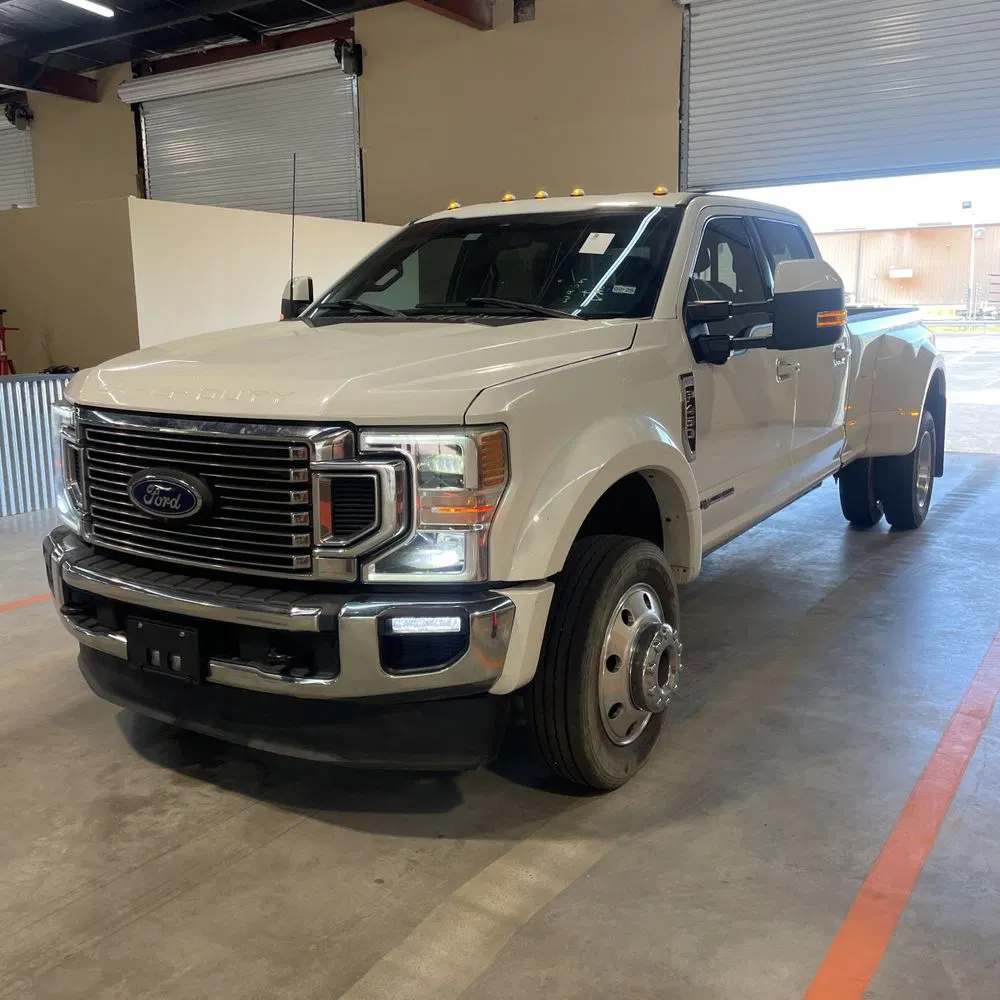 2022 Ford F-450 Super Duty Lariat
