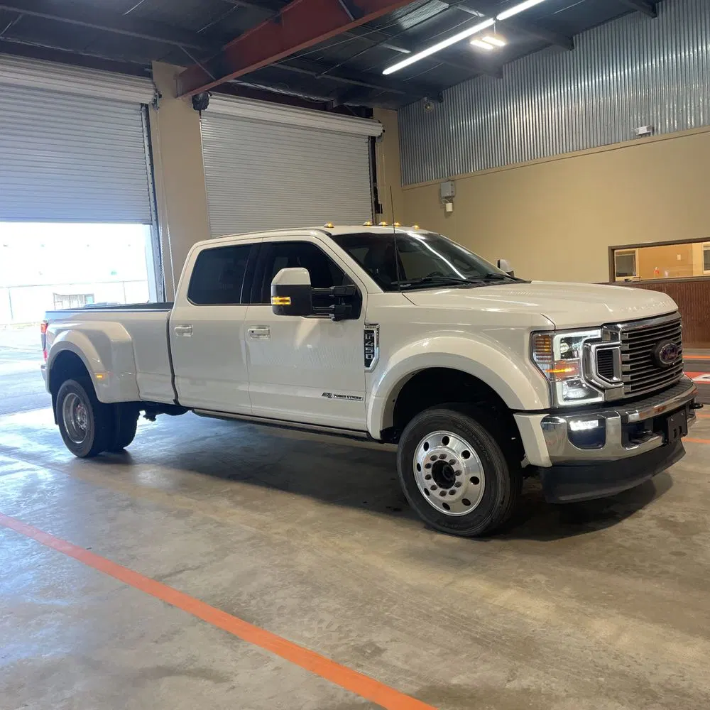 2022 Ford F-450 Super Duty Lariat